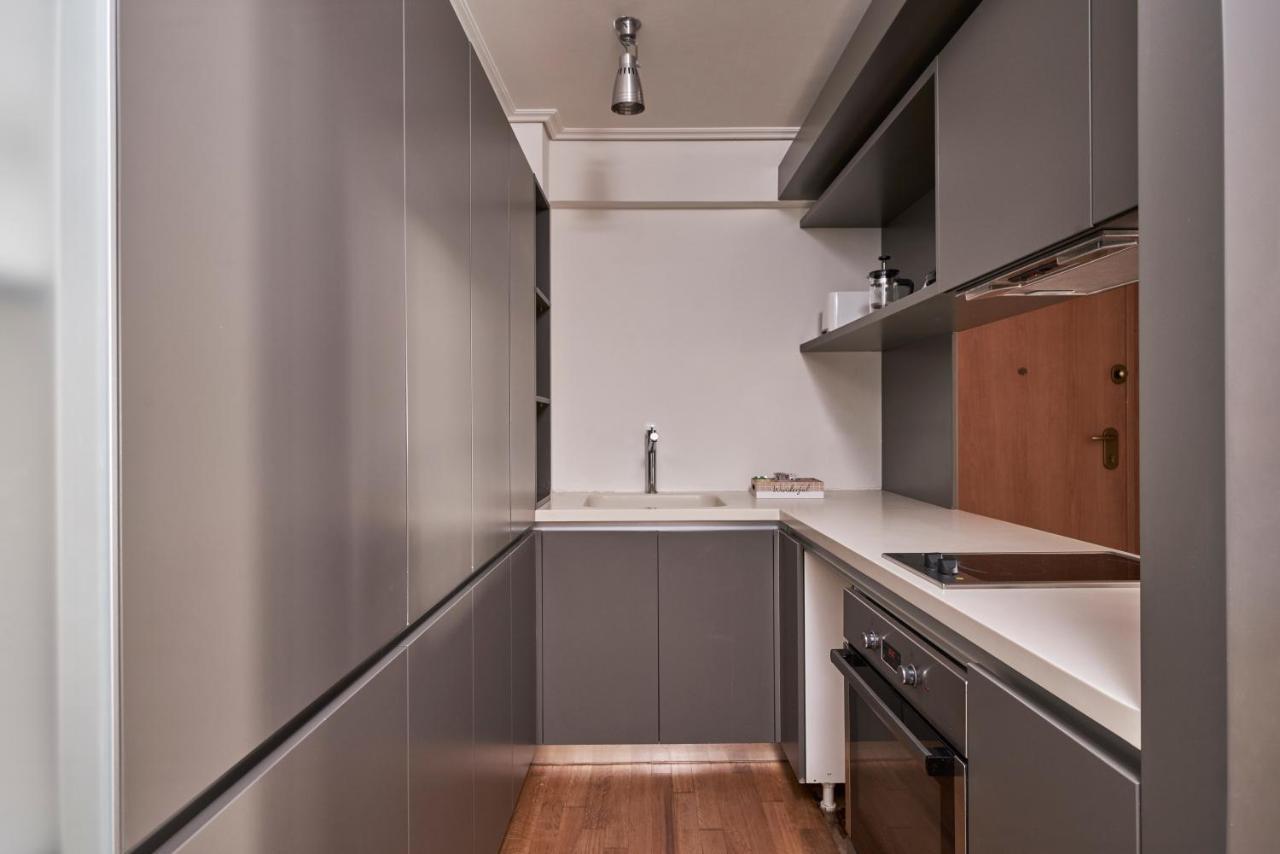 Contemporary & Comfy Apt Next To Acropolis Museum Atene Esterno foto