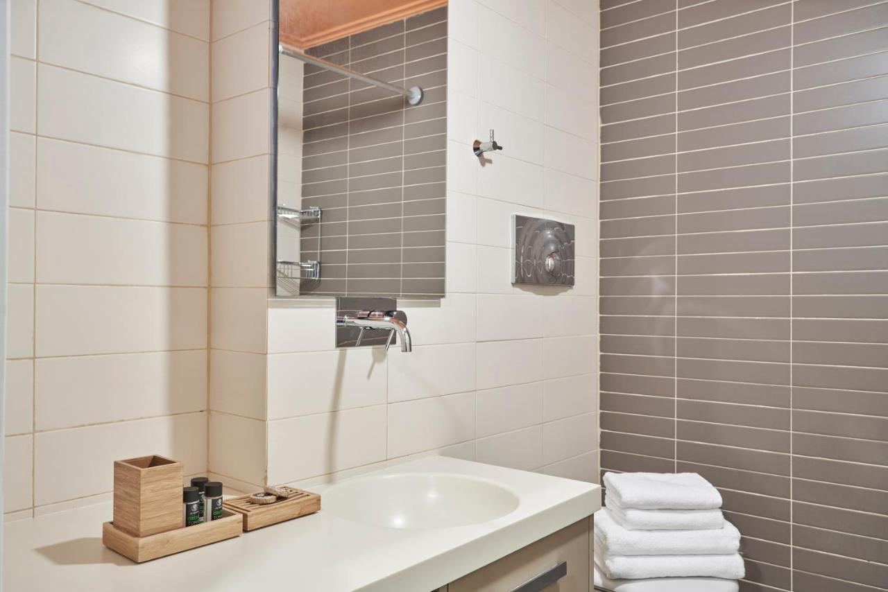 Contemporary & Comfy Apt Next To Acropolis Museum Atene Esterno foto